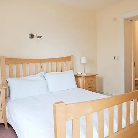 Lakeside Holiday Holiday No.18, Mountshannon, Co. Clare - 3 Bedroom House Sleeps 5/6 Сasa de vacaciones Mountshannon