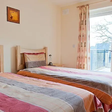 Lakeside Holiday Holiday No.18, Mountshannon, Co. Clare - 3 Bedroom House Sleeps 5/6 Prázdninový dům *