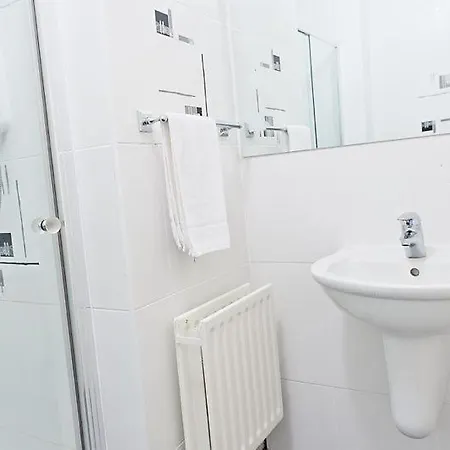 Prázdninový dům Lakeside Holiday Holiday No.18, Mountshannon, Co. Clare - 3 Bedroom House Sleeps 5/6 Mountshannon